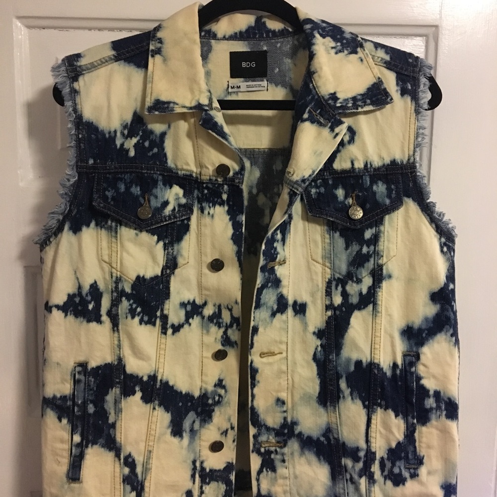 Acid washed BDG denim vest